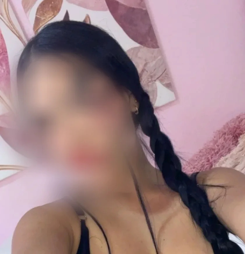 Nicole, 23 anni
